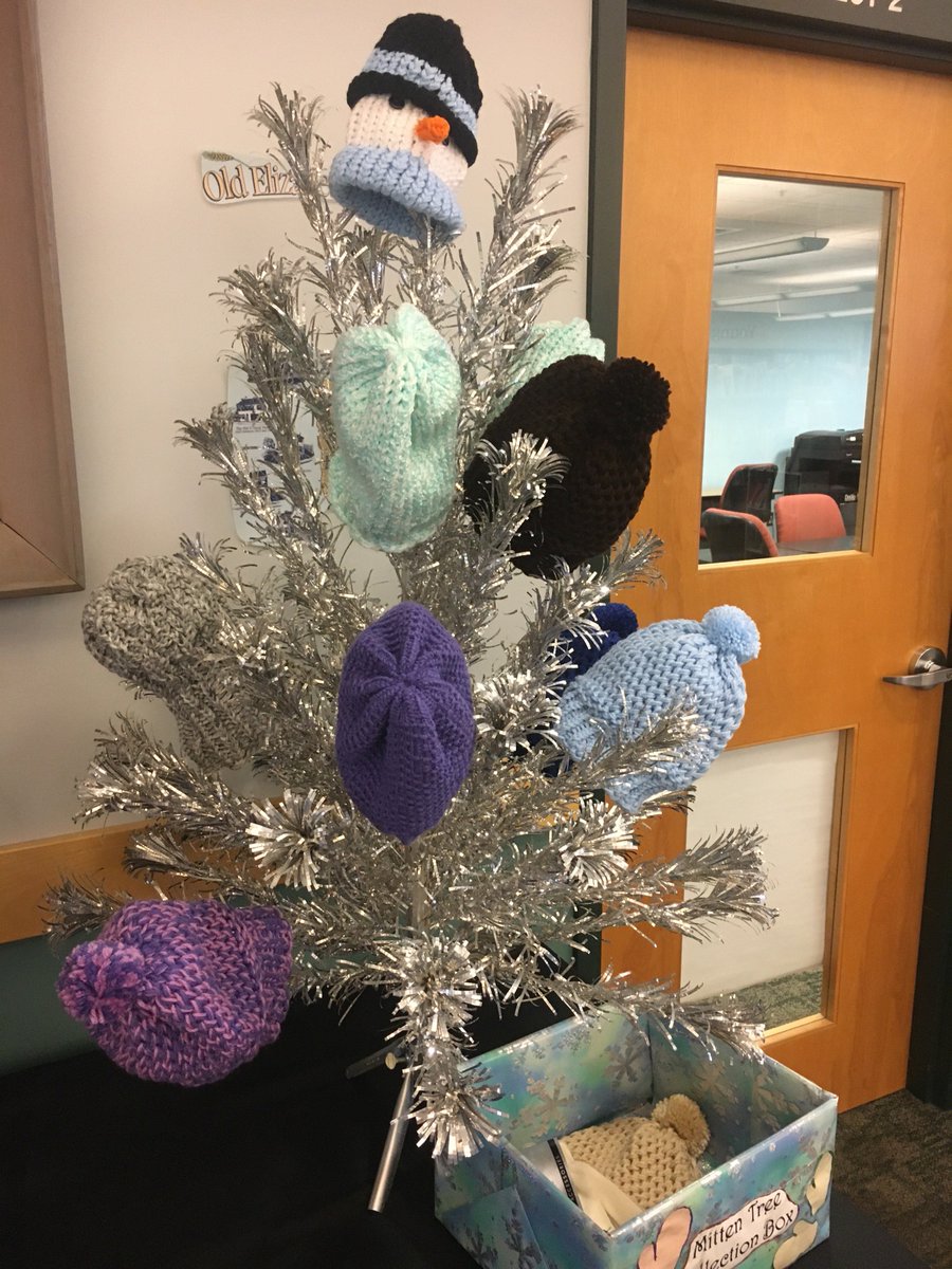 EtownLib's tweet photo. The Mitten Tree has appeared on the second floor of the Library to collect cold-weather clothing for local people. We are pleased to accept donations of new gloves, mittens, hats, scarves, socks and umbrellas through Jan. 4. All items will be donated to local organizations. https://t.co/iAfYDKA87N
