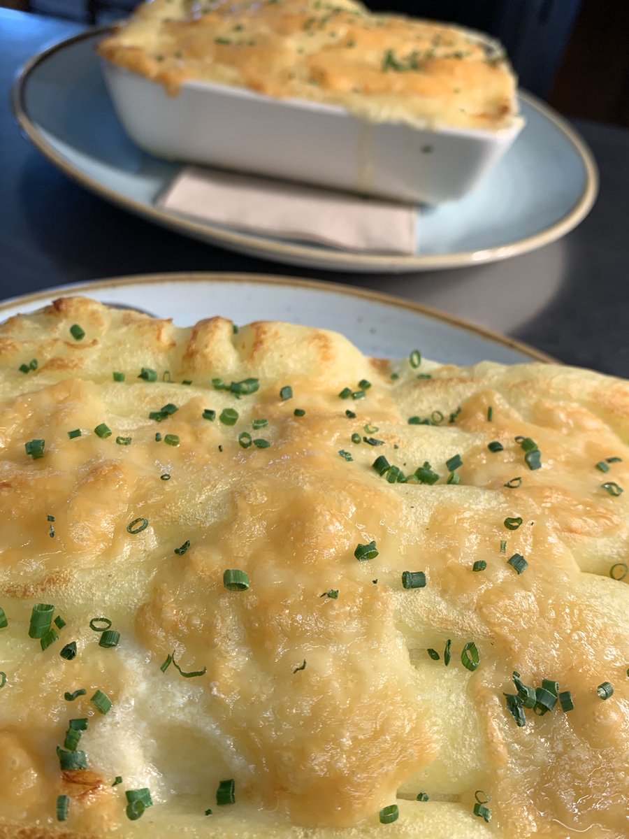 IanMalcolm_89's tweet photo. It’s a fish pie kind of day  @Harrys_Shack #winterwarmer #shacklife https://t.co/nHhpkJUgR8