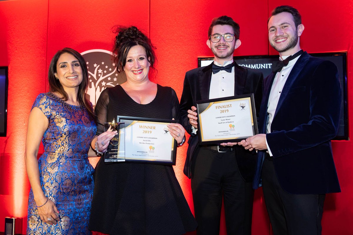 bbwomenawards's tweet image. #BBWA2019 #CommunityChampion winner &amp;amp; finalists.

Winner: Sarah Ellis – Tic Box Productions, @HyperFusion 

Finalists: 
Lynne Misner – @smallkindact
Shivangi Walia - @AnikaSWalia

#businesswomen #awards