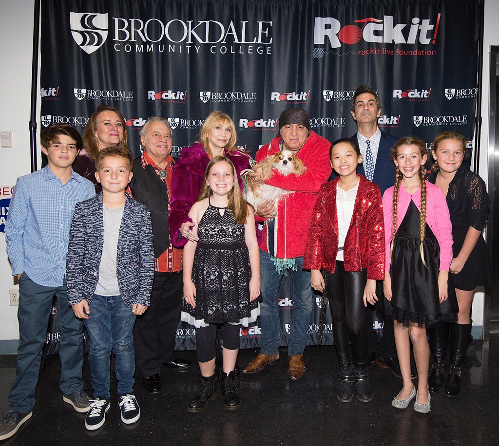 RockitLiveMusic's tweet photo. Thank you @MVZaGoGo @StevieVanZandt, Susan &amp; Eddie Brigati for sharing in this special celebration with Rockit. https://t.co/Xgie1E6eql