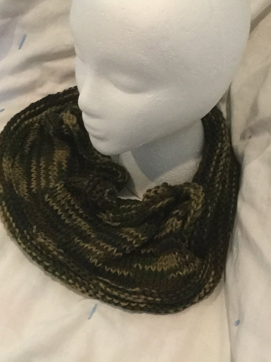 One of a kind knit items can be found in my Etsy shop @Lunagaiaknits. #Lunagaiaknits, #cowls, #uniquegifts, #handknitgifts, #fallfashion, #fashiondesigner, #cowls, #camo, #camoflauge, #etsyfinds