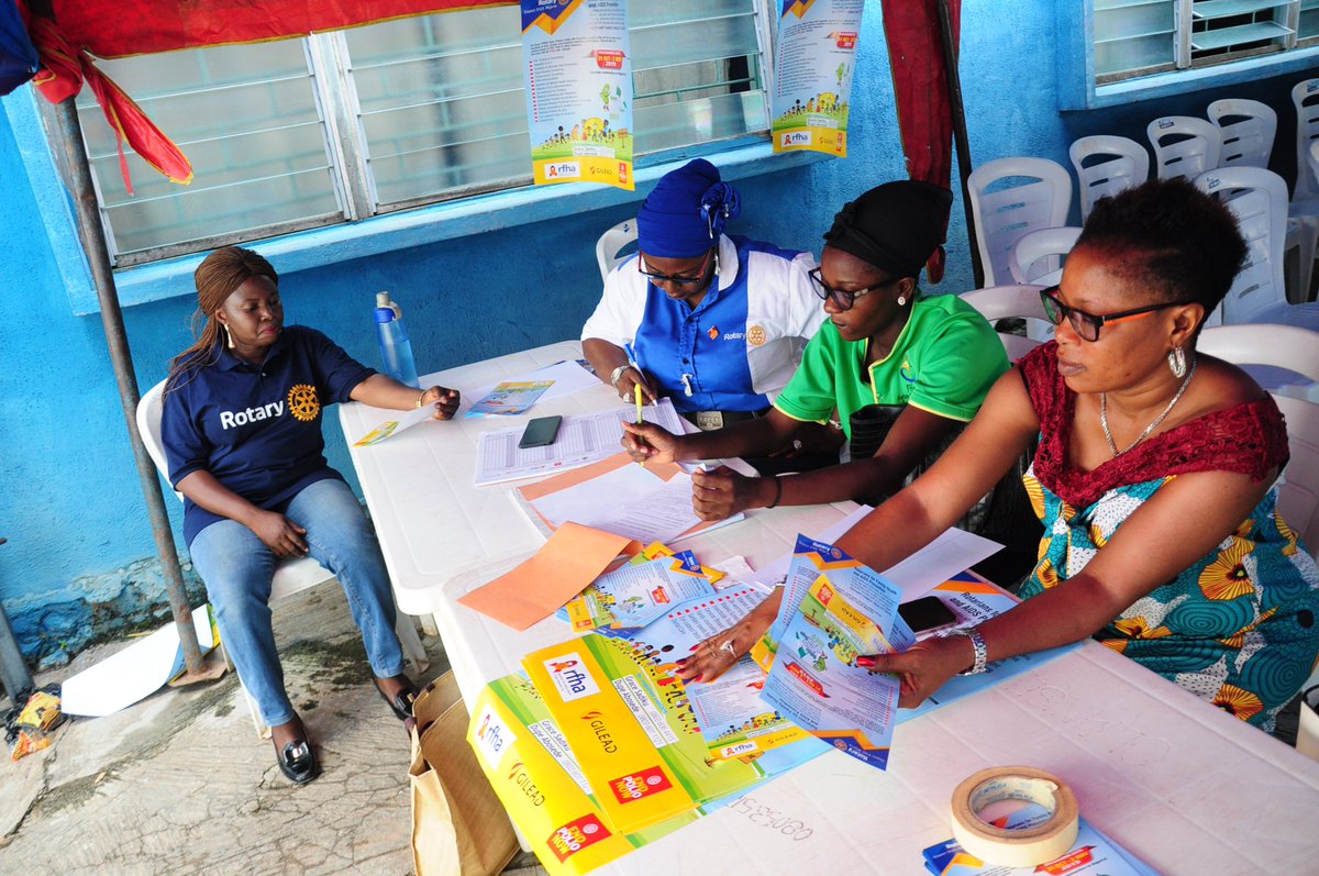 FHEPIN1's tweet photo. Fortune Health Plus Initiatives collaborated with RFHD to bring free health services to the occupants of challenge area, Ibadan. #Rotary #RFHD #FHePIn #NGO #charity #HumanityFirst https://t.co/28YXndwlSE