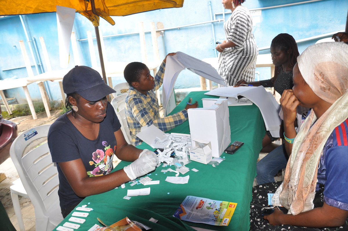 FHEPIN1's tweet photo. Fortune Health Plus Initiatives collaborated with RFHD to bring free health services to the occupants of challenge area, Ibadan. #Rotary #RFHD #FHePIn #NGO #charity #HumanityFirst https://t.co/28YXndwlSE