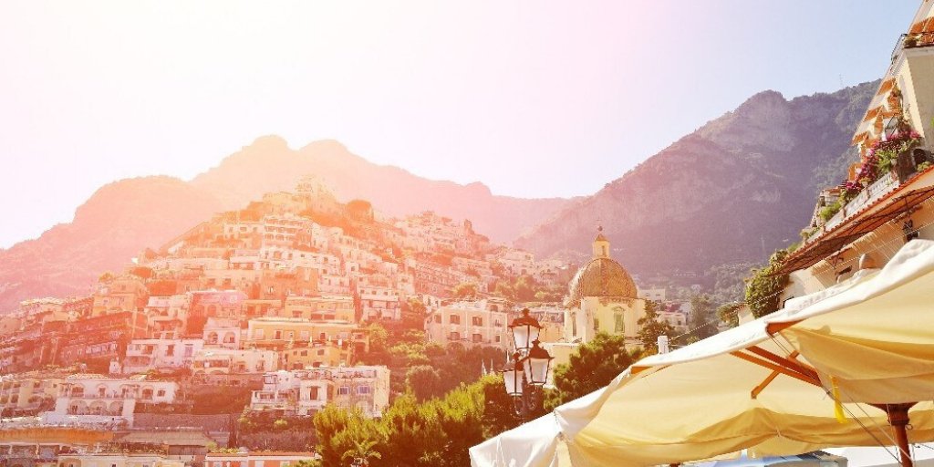 SAYIT_Travel's tweet photo. Our Destination Of The Day is the fantastic Italy. From delicious cuisine to picturesque coastlines, to vibrant cities and breath taking countryside, Italy is the perfect 2020 holiday destination. Italy awaits 👉 https://t.co/zNeCagDxP7 https://t.co/ChOGPn6Y2l