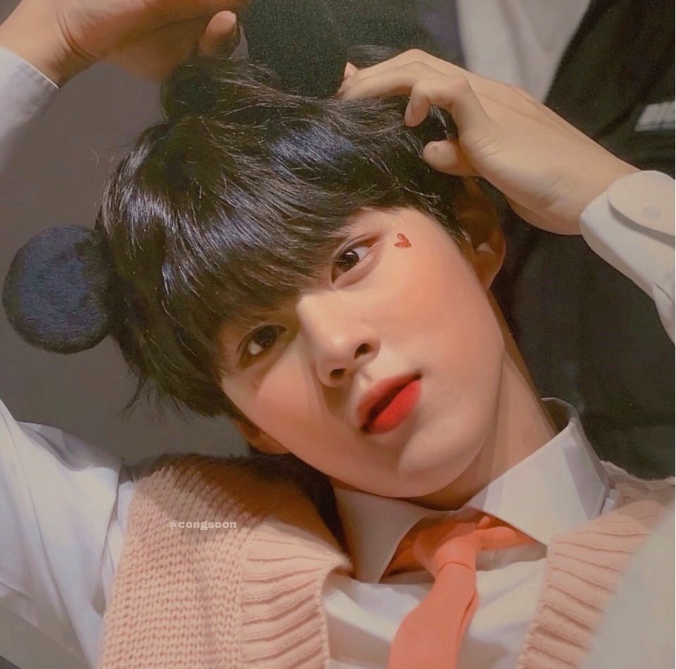 qwek_ww's tweet photo. 세상 외모가 아니라는 걸 이 사진을 보고 다시 느꼈다,,

#김우석 #엑스원 https://t.co/4W3oCRCqWH