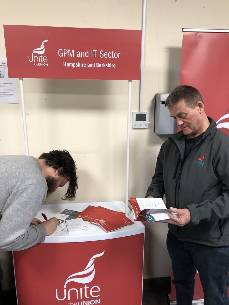 johnlbarr's tweet photo. Unite learning roadshow at Huhtamaki Gosport ⁦@unionlearn⁩  ⁦@unite_southeast⁩ https://t.co/HQfzcGkm5t