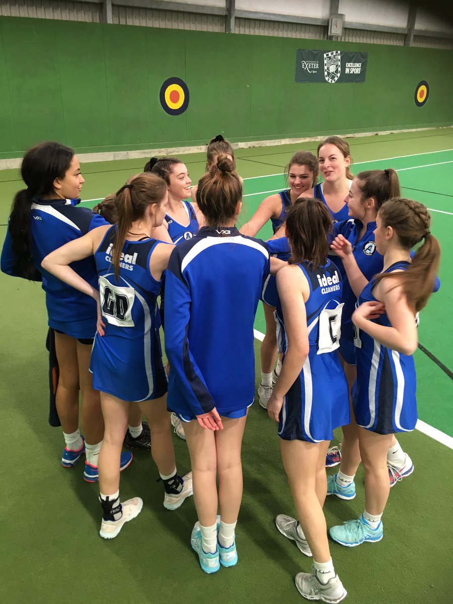 Team huddle before Semi Final - Devon round of National Schools. 🏐🏐👌 #exefam <a href="/ExeterCollege/">Exeter College</a>