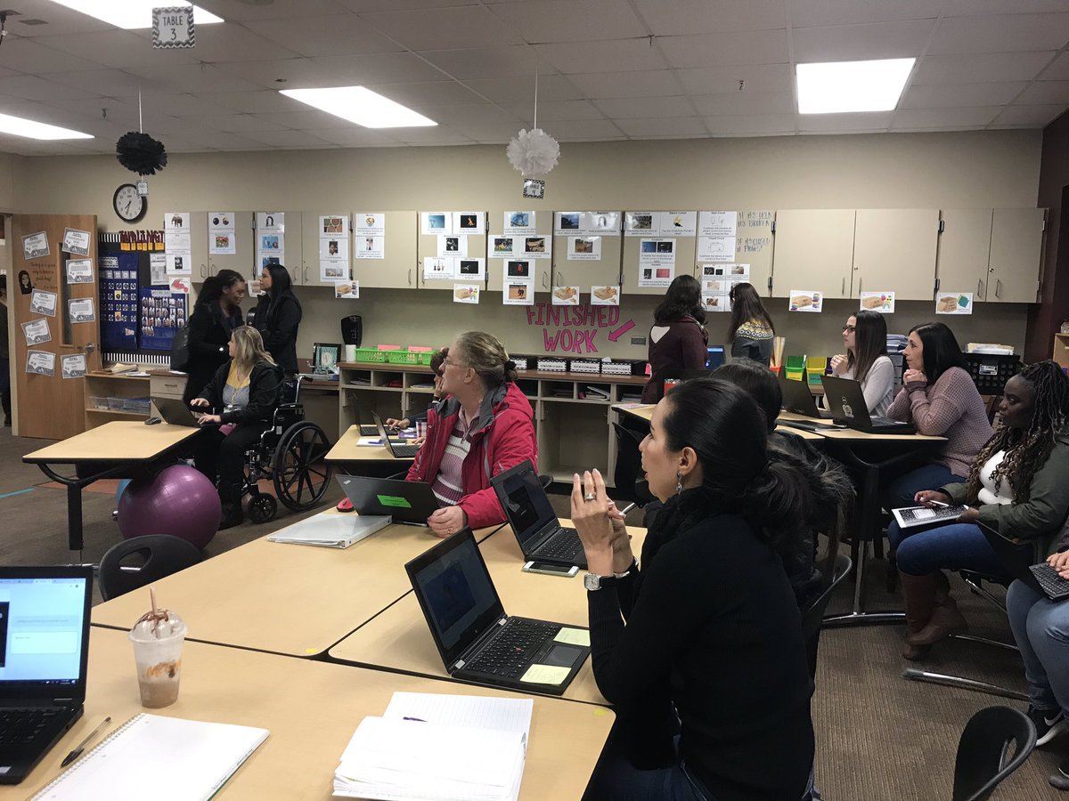 Lindsay Hooks tweet media