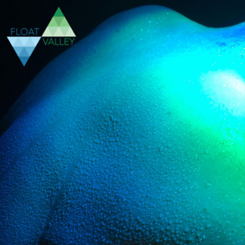 Sweating is one of the body’s most natural ways to eliminate toxins, making it a crucial part of detoxification. The infrared technology used at Float Valley allows you to experience the benefits of Near, Mid and Far infrared in one place with our preset wellness programs.