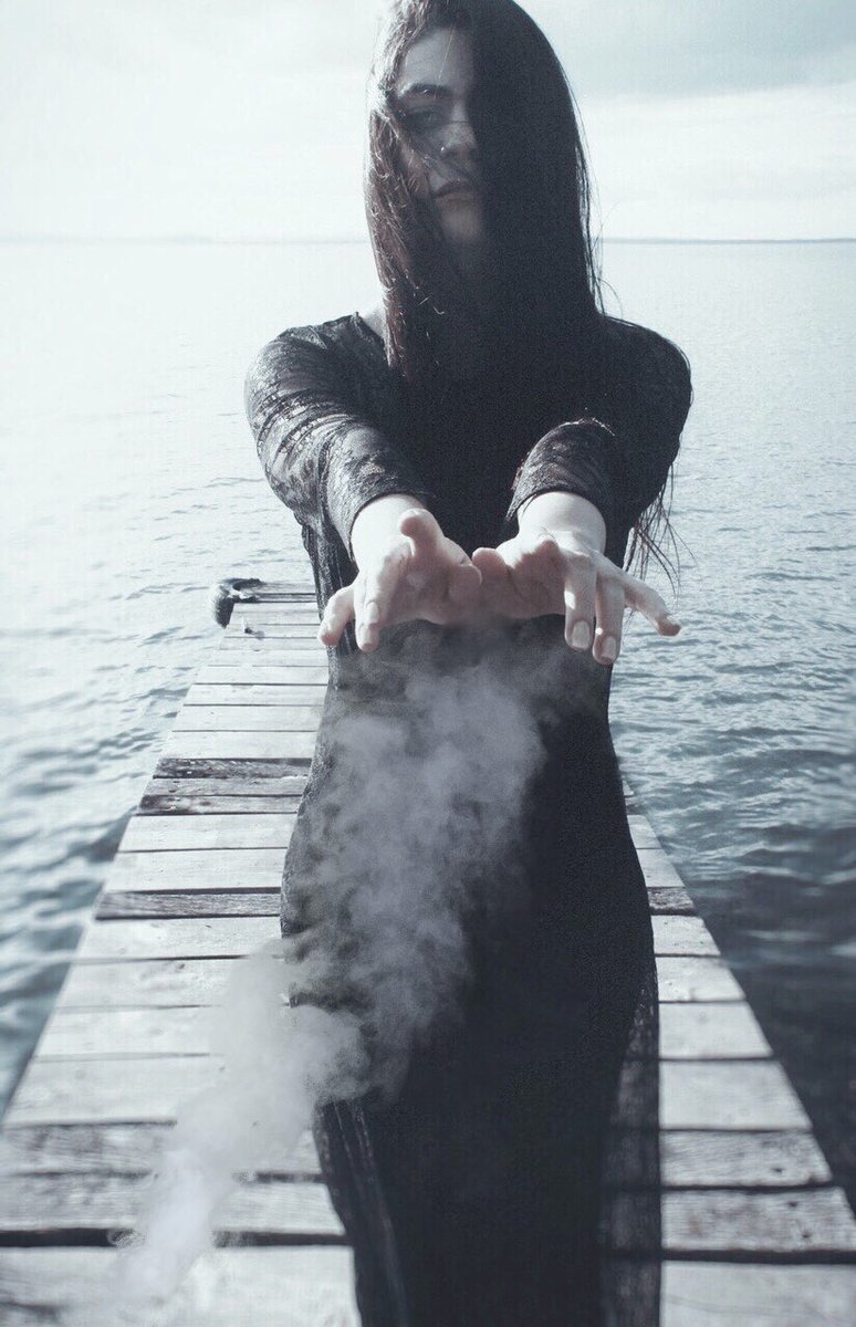 itsanxiety's tweet image. Feelings of today. Martina is an amazing model also.