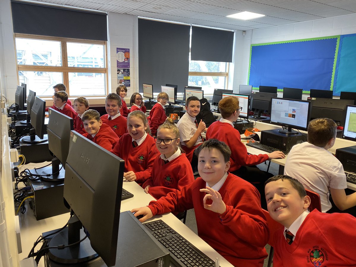 DigidolYGGRh's tweet image. Bwrlwm yn y Clwb Codio heddiw #codio #stem #mwynhau