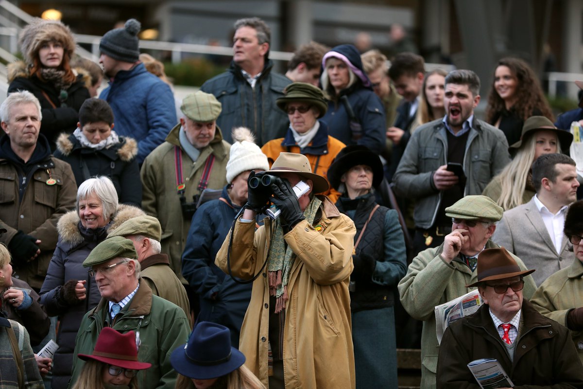 TWEnclosure's tweet image. 🤔 WHO WOULD LIKE 2 X TICKETS FOR CHELTENHAM ON SATURDAY OR SUNDAY? 

We are giving away two tickets to a day of your choice! 

TO ENTER:

🔄 RETWEET THIS POST 
📲 FOLLOW @TWEnclosure 

WINNER ANNOUNCED FRIDAY.. 

GO GO GO!!!