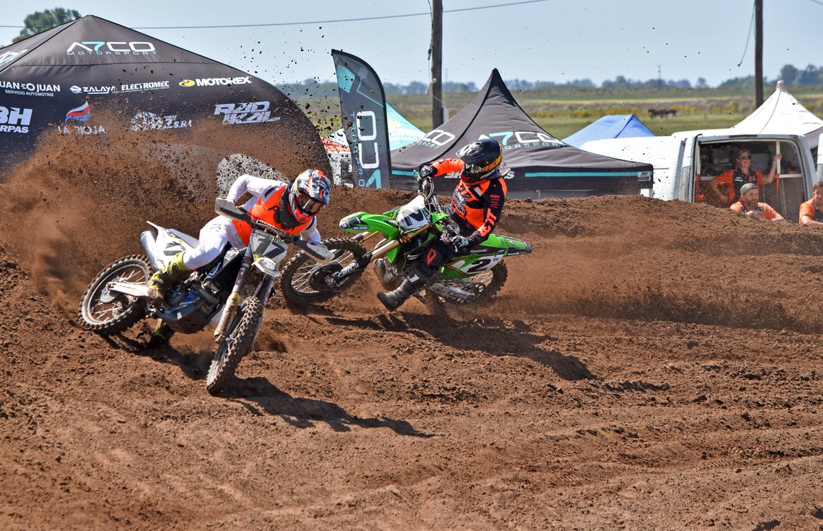 FuelUniverseTV's tweet photo. Juanpi Luzzardi es el nuevo campeón del Motocross Argentino || https://t.co/wMOM1UVIRd ||
#CONAM #MXArgentino #TrenqueLauquen #Luzzardi https://t.co/byOdNN92pH