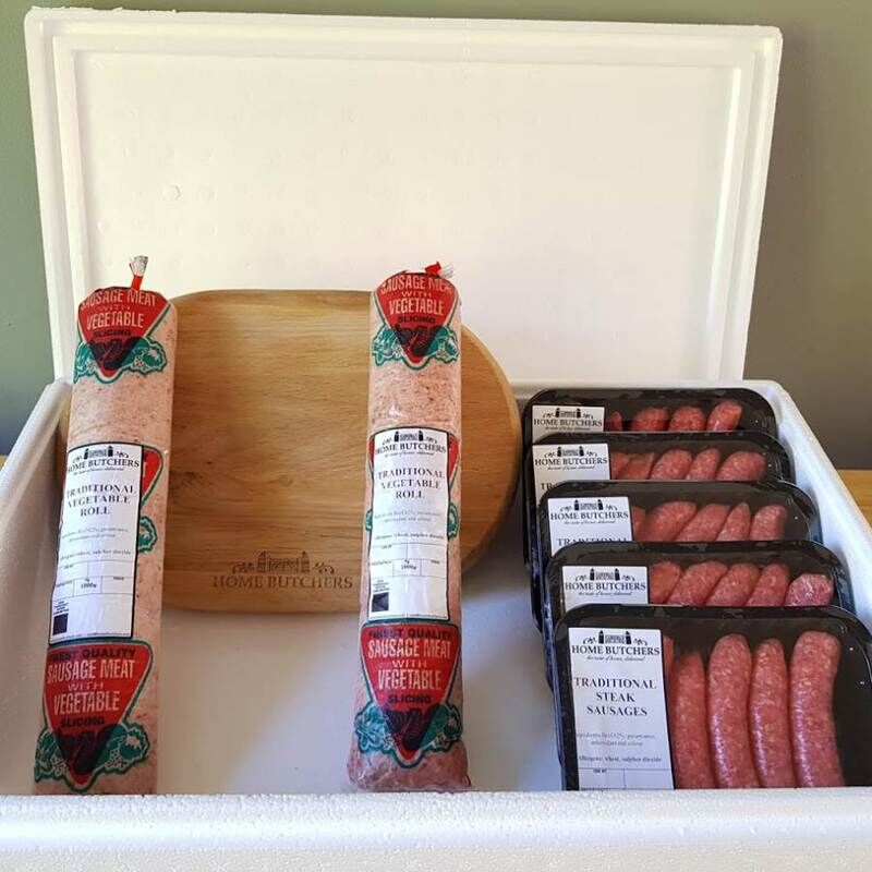 meatdelivered's tweet photo. Our Ulster Taste of Home Box brings the finest #NorthernIrish cuisine in one handy box with handcrafted #VegetableRolls, steak sausages and #BlackPudding. Yum! https://t.co/AcFvr8muCO 🍖 https://t.co/s7gMTtq3Kz