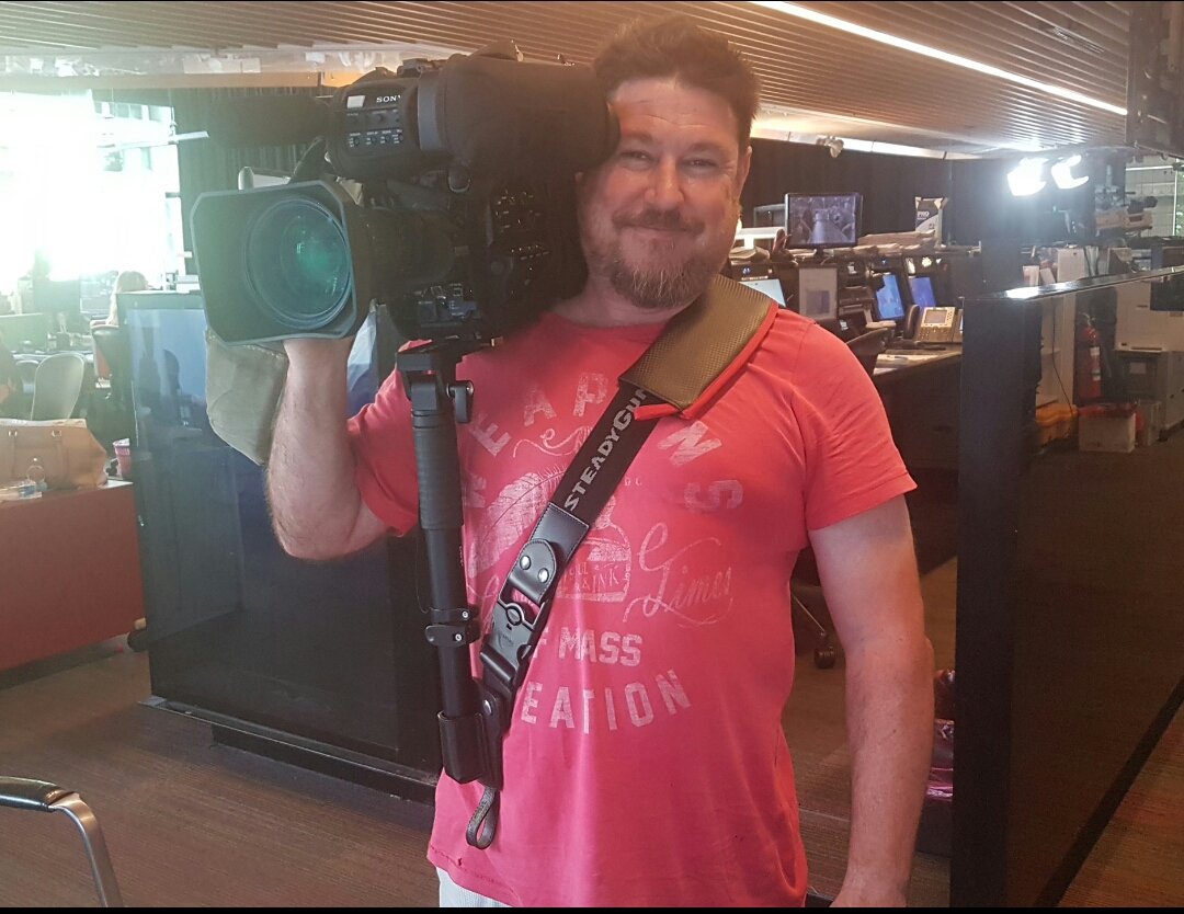steadygum's tweet photo. Take a look at the pictures of our visit to Channel 7 in Australia. It is always a delight to share moments with our colleagues.
.
.
.
.
.
#steadyGum #dplife #eng #tvphotographer #tvproduction #cameracrew #tvoperator #cameralife #cameraprofessionals #tvchannel https://t.co/RIMJxEZ1h8