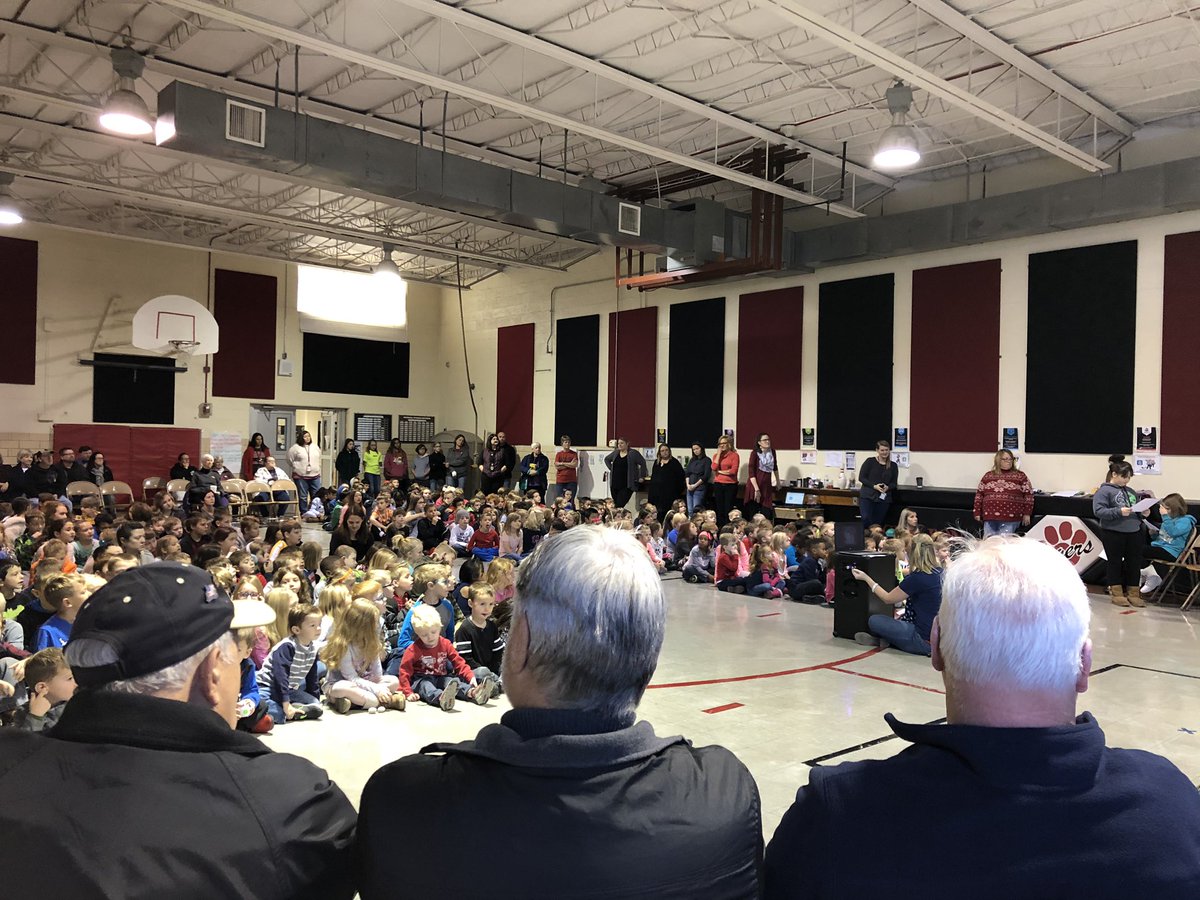 The Vet’s view of the @EllisElementary #veteransday2019 assembly! #ccr3