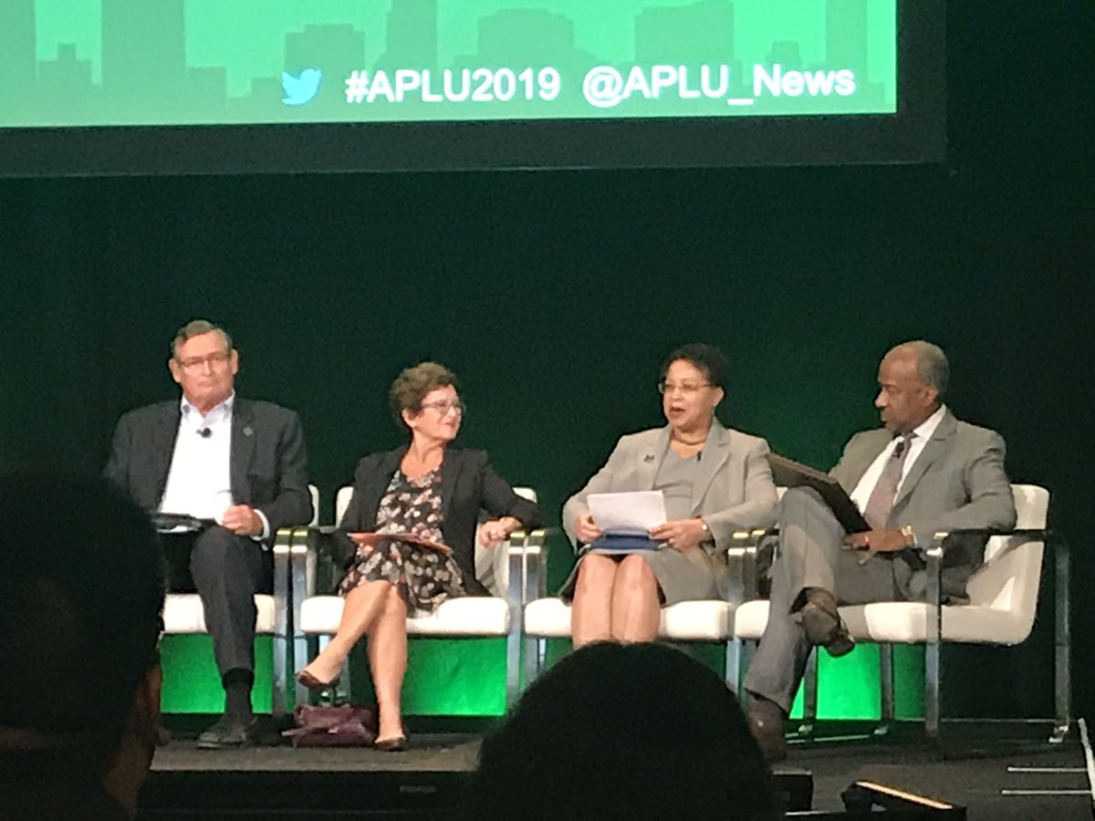 Juanita Cole tweet media