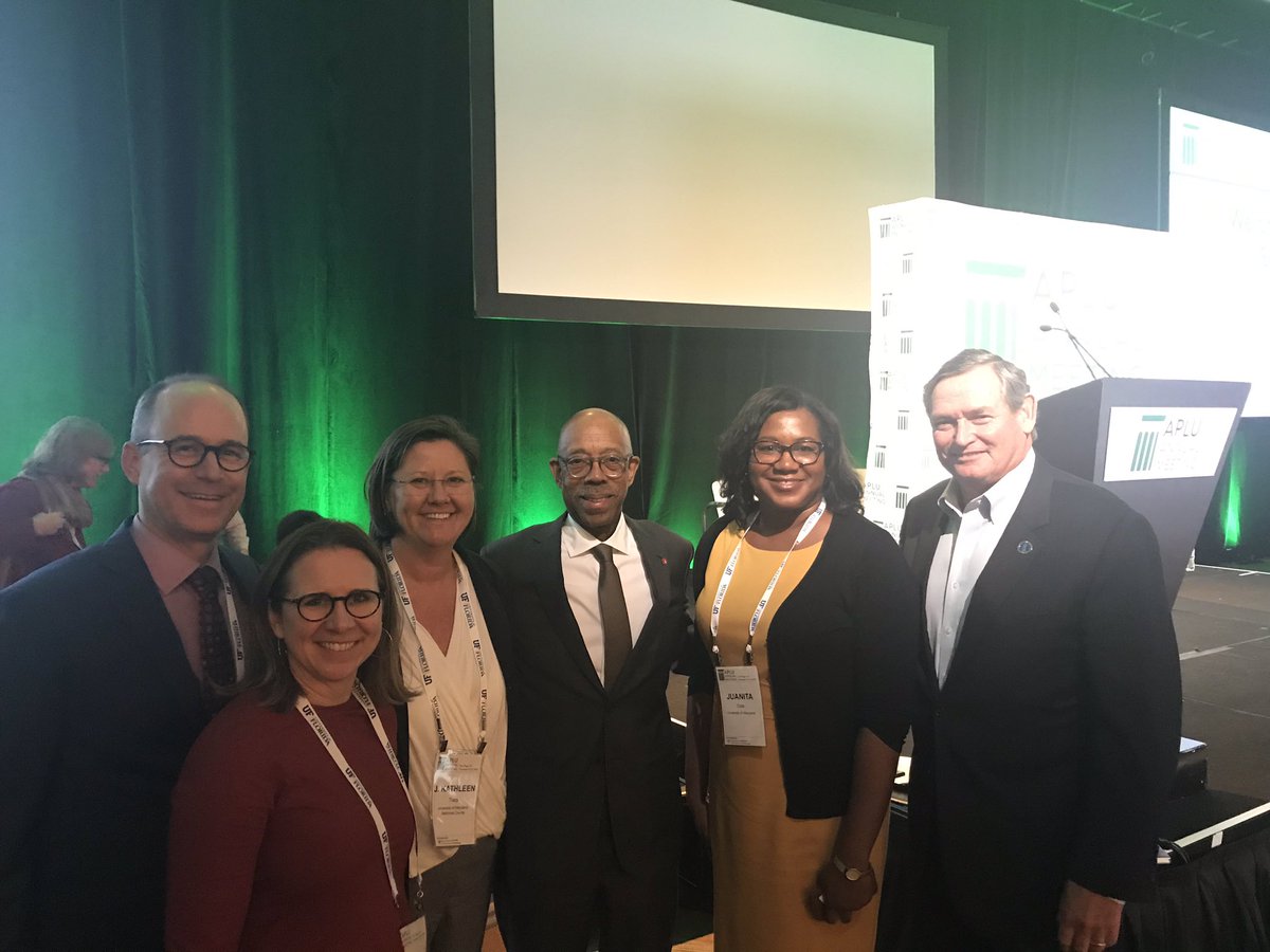 Juanita Cole tweet media