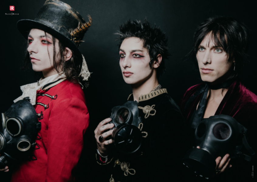 8 reasons why <a href="/palayeroyale/">Palaye Royale</a> are unlike any other band bit.ly/2X7gIk9