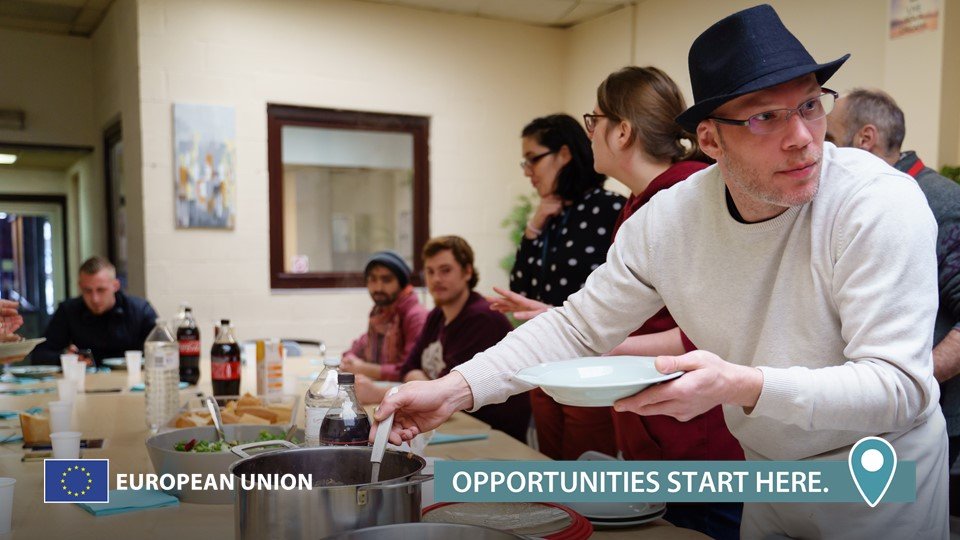 Every day, with 🇪🇺 help, social projects offer hope to those knocking on their doors. In 🇧🇪 Belgium, we support 1,000+ vulnerable people reintegrate into society. Discover more → europa.eu/!KV78Fw #investEU