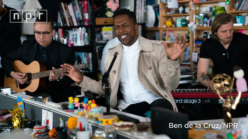 NPR Music (@nprmusic) on Twitter photo 2019-11-12 15:12:17 Watch Tony- and Grammy-winning singer, actor, author and @HamiltonMusical star @leslieodomjr perform three songs from his genre-bending new solo album, Mr. n.pr/2X6fWny Watch Tony- and Grammy-winning singer, actor, author and @HamiltonMusical star @leslieodomjr perform three songs from his genre-bending new solo album, Mr. n.pr/2X6fWny