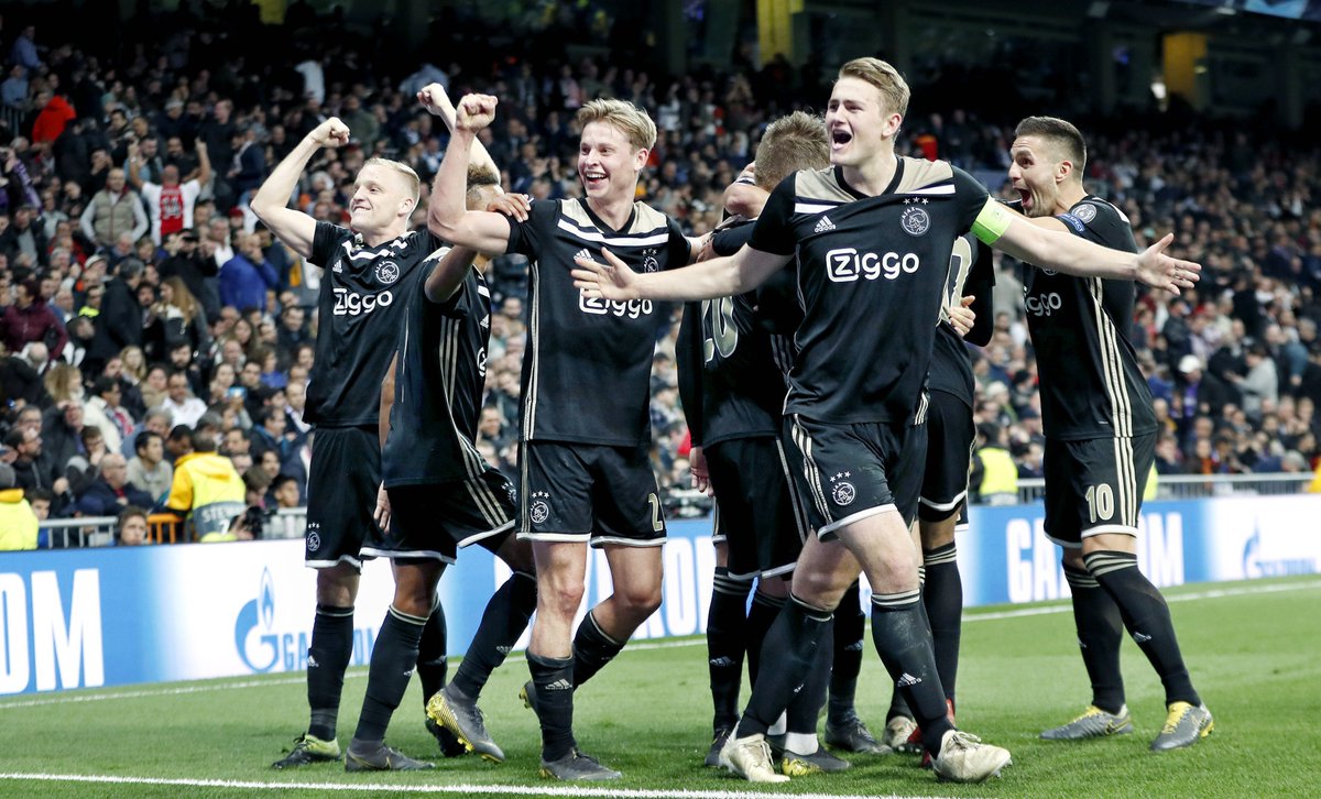 FootyAccums's tweet photo. Since 16 September 1981, Ajax have played just 21 minutes without an academy player on the pitch.

Wow. 🤯 https://t.co/x9ooFTxHE2