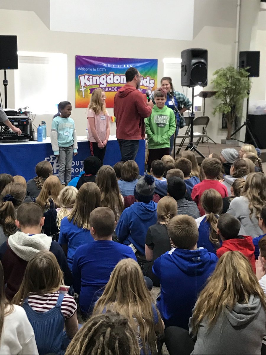 AlyssaTrow's tweet photo. The KMMS Kindness Retreat has begun! ⁦@KMMS_Larsen⁩ #YouthFrontiers https://t.co/uuvu7gFkG7