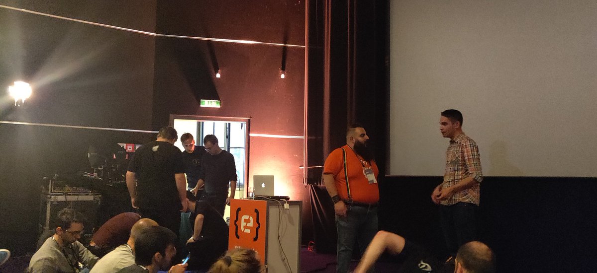 Marco_Rasp's tweet image. How many people do you need to fix a computer problem? #CodemotionBerlin19