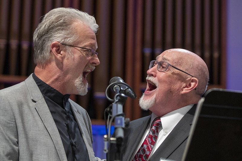 KentuckyBaptist's tweet photo. Worship by Jody Conley and the Allen Baptist worship team brought Dr. Tim Searcy to his feet for an impromptu duet at the Annual Meeting this morning. https://t.co/fOhkAw0smx