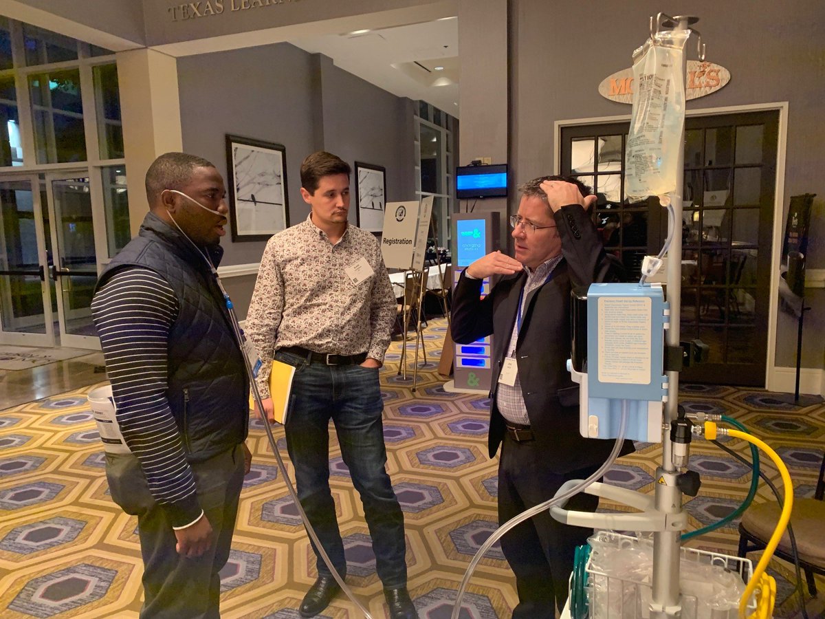 TheEMFoundation's tweet image. ED medical directors "Take a Breath for EMF" at the ACEP Emergency Department Directors Academy to show their support for emergency medicine research! Thank you @vapotherm for sharing your new respiratory technology with us and supporting EMF! #EMFoundation #EMResearch