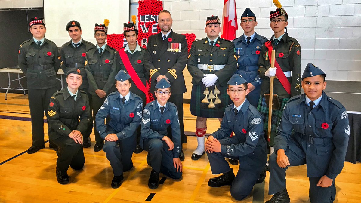 StFXSOS's tweet photo. Remembrance Day ceremonies are underway. We postponed due to yesterday‘s inclement weather. A special thank you to all staff and students who contributed meaningfully to this morning’s services #LestWeForget #VanierWay ⁦@HCDSB⁩ https://t.co/QbMYqeFYCD