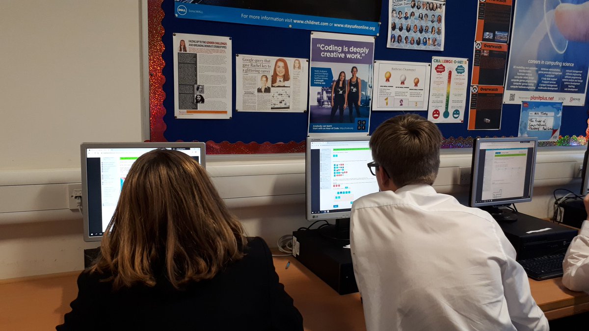DouglasAcad's tweet image. Bebras challenge is making us think in a computational way today! @bebrasuk #Bebras #ComputingScience