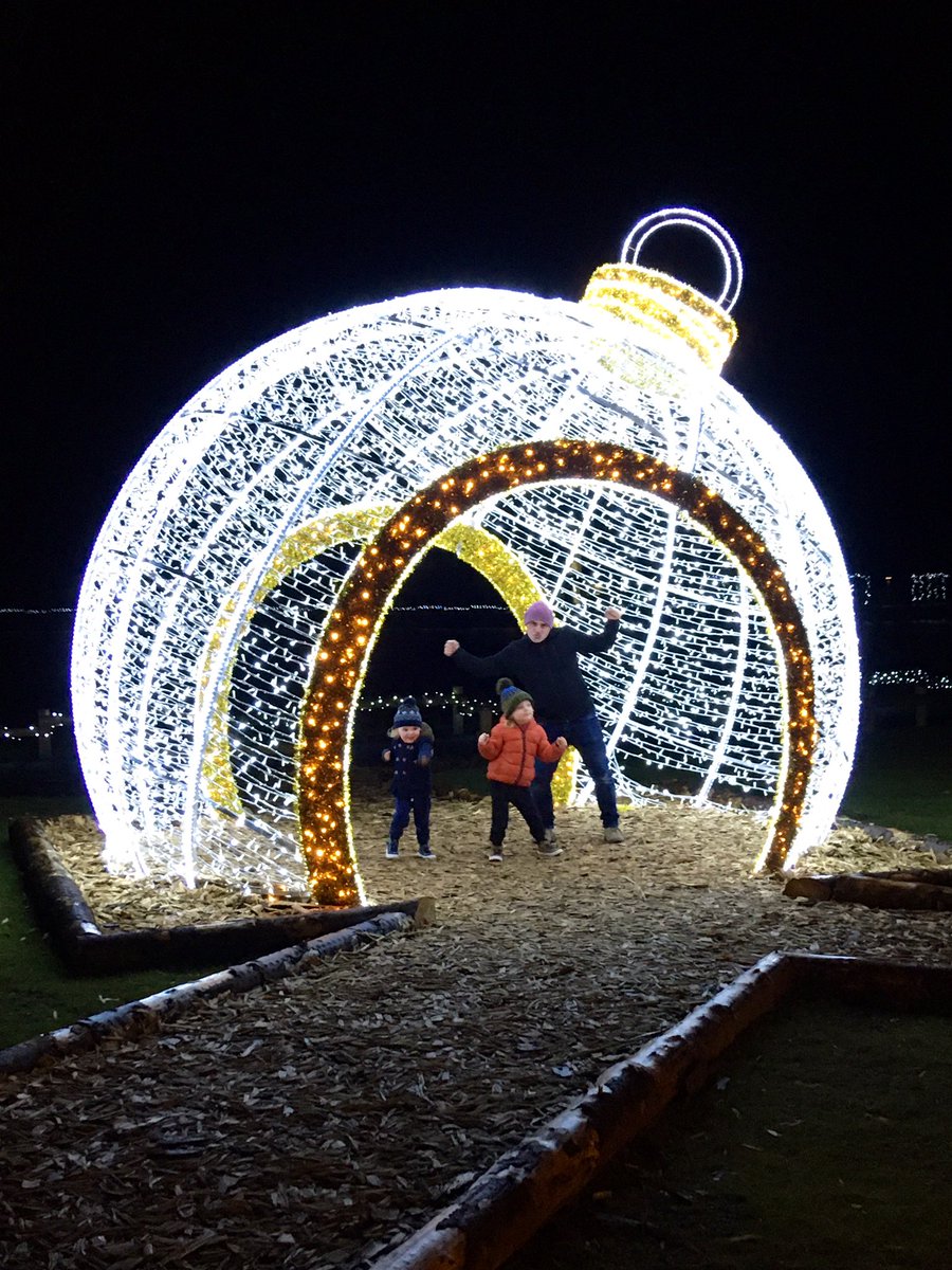 dLifeofStuff's tweet image. Look where we are!

Yep @CenterParcsIE for it’s Winter Wonderland 😍

#familytravel #travelblog #cultureblog #Ireland