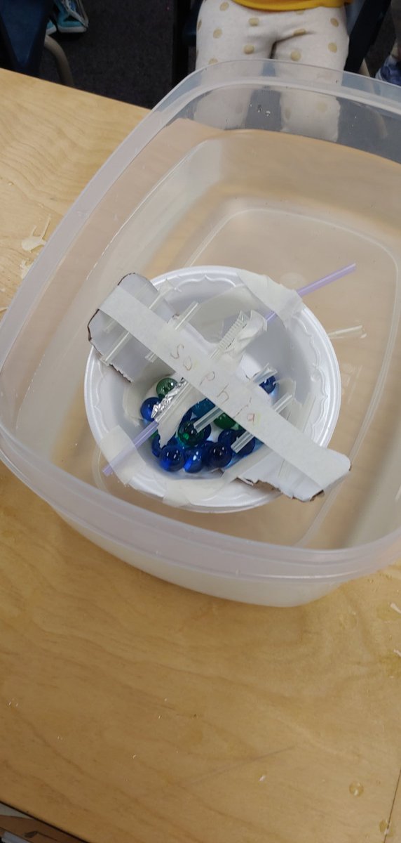 MissJaskula's tweet photo. We designed, built, and tested our own boats. One boat held 90 marbles before sinking! #buoyancy @EnniskillenPS https://t.co/0e9Aq5ssyk