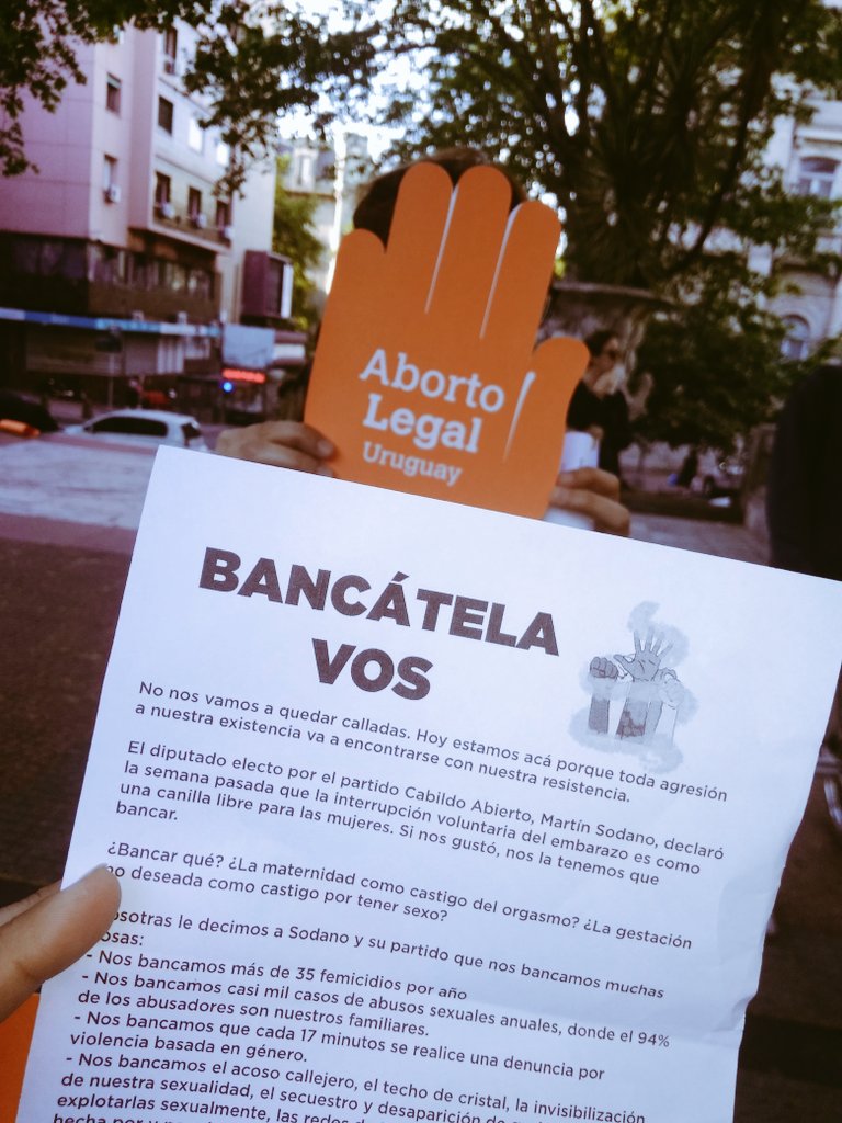 circelata's tweet photo. Nuestros derechos no se pisan!!! 
La lucha es en la calle y con ellas 💪 https://t.co/jvQfXm3UxV