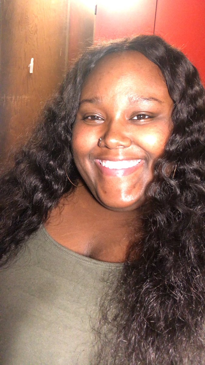 bigfine_dime's tweet photo. I keep tellin y’all I don’t need the filters I just like em 🤪🤷🏾‍♀️🥵😍
#naturalhair #naturalista #NaturalHairTwitter #skinglowin #frogrowin #bigfinehive #sewin #protectivestyles #BigGirlTwitter #FatGirlTwitter https://t.co/vk5cpFkPdP