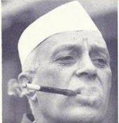 Nehru ne toh unke pet pe hi laath maar dia   #HelpTheMeiteis  #MeiteiHindusRemember that this same person had said that "Ladakh is useless, because not a blade of grass grows there". @MPLadakh