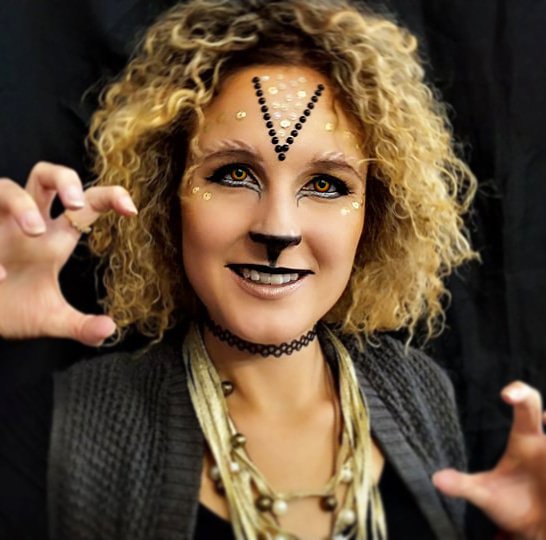 Laura_Conti_'s tweet photo. HEAR ME ROAR 🦁
#bodyart #bodypaint #bodypainting #facepaint #facepainting #photo #photography #muaideas #makeup #makeupartist #mua #FXmakeup #sfx #sfxmakeup #lionmakeup  #specialeffectsmakeup #spfxmakeup #specialeffects #crazymakeup #makeupworldwide #creativemakeup #TheLionKing https://t.co/8kfOfLqZzO