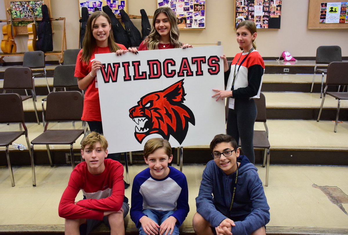 MassapequaPS's tweet photo. Don't miss this weekend's production of "High School Musical On Stage" at Berner Middle School. The talented students in the Drama Club have been working hard to put on a great show! @FPAMassapequa @BernerChiefs @BMSchorus7 

https://t.co/TaYmfclRtz https://t.co/ltMZk8Yw6H