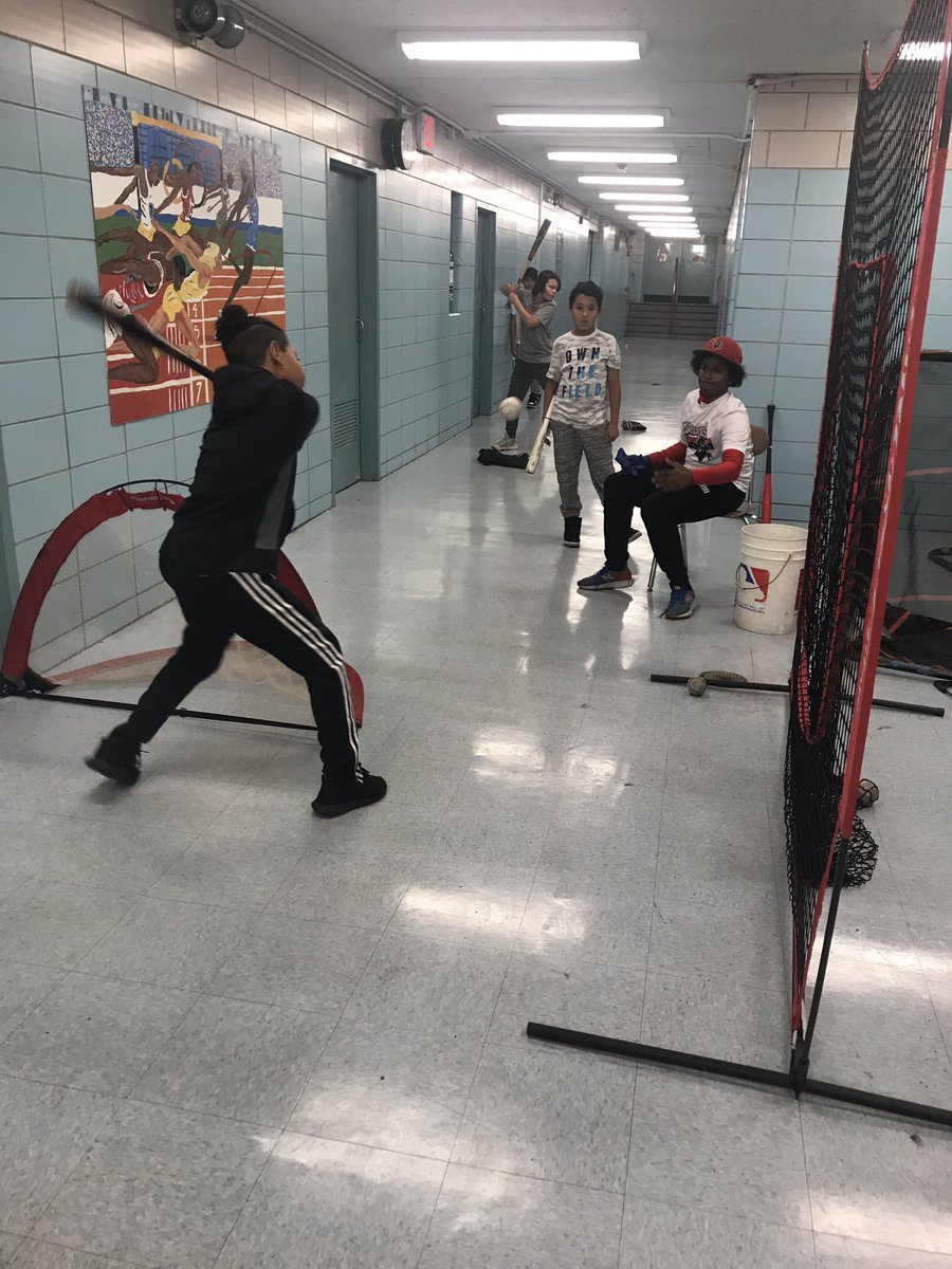 I.S. 318 Baseball tweet media