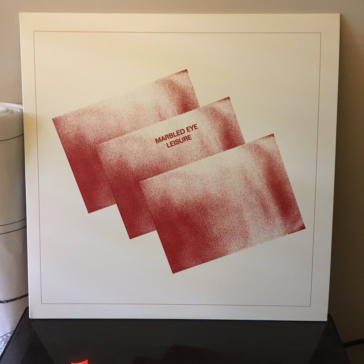 Autumn_Onapoea's tweet photo. Cold day, cold post-punk
#nowplaying: Marbled Eye - Leisure 

#vinyl #marbledeye https://t.co/WzyolTh05a