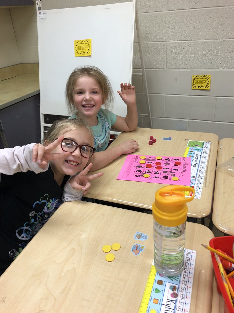 mrsb_mcsd's tweet photo. Math games are always fun!! #AMACTIVATINGAWESOME https://t.co/JoJZBqufjG