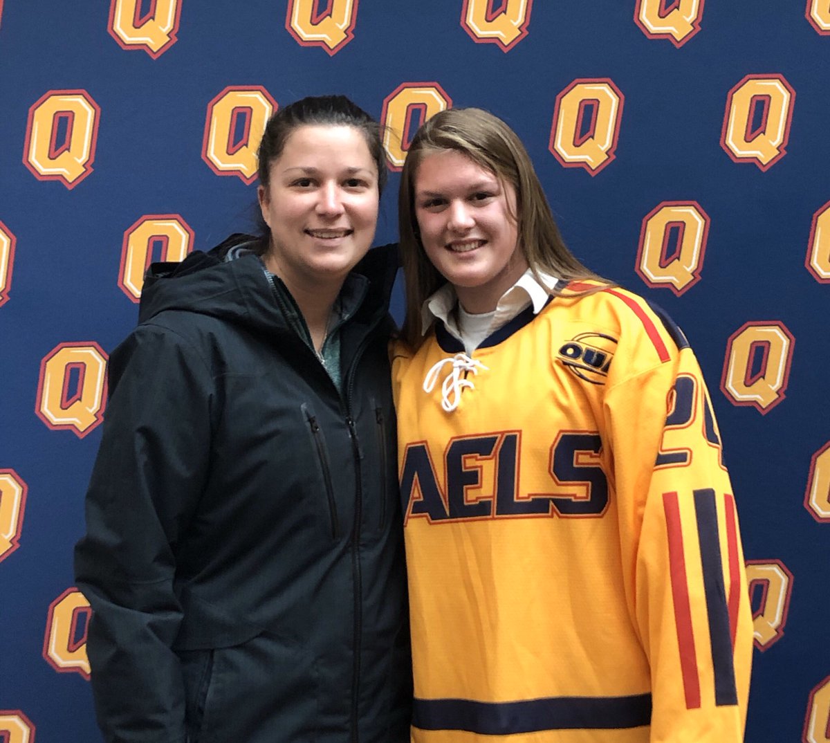 bbeazer7's tweet photo. Couldn’t be more proud of this girl! Hometown product officially signing letter of intent with @QueensWHockey!! Congratulations!! @JrIceWolves @k_icewolves https://t.co/G0NnSdyvfW