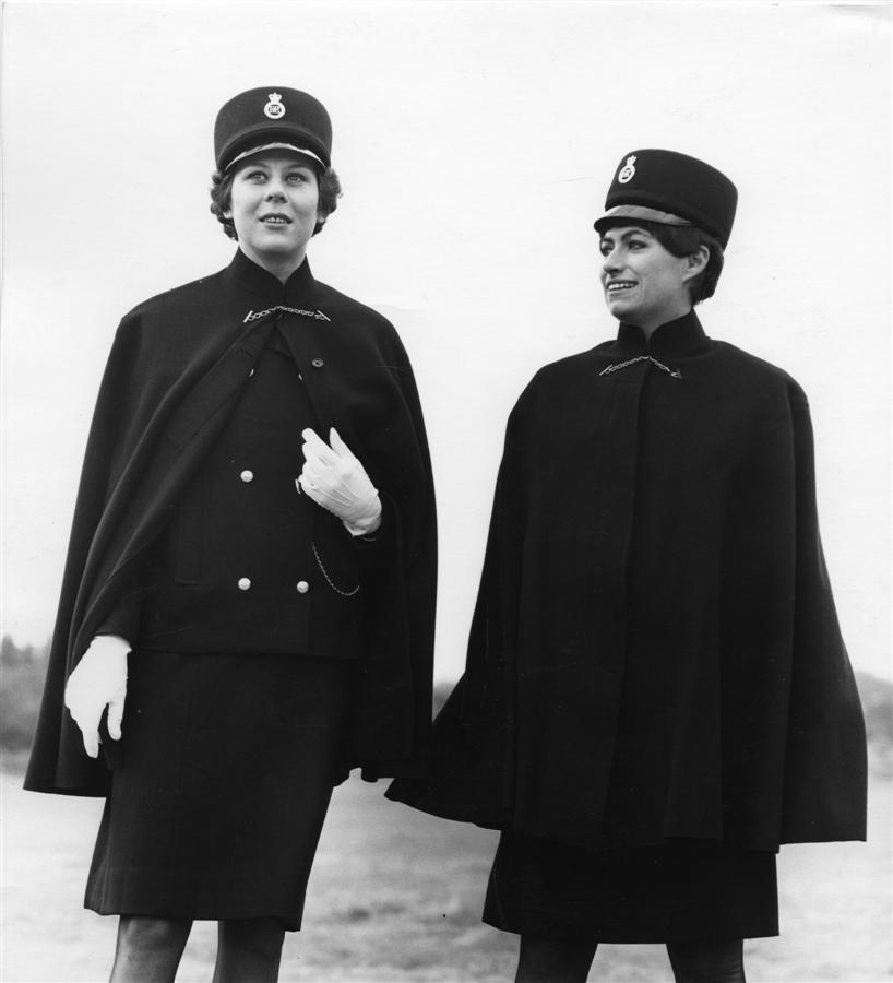 MPSHeritage's tweet photo. One of the favourite items from our #MetWomen100 display, the Norman Hartnell cape (1967-72) is still on display, though the designs are having a well-earned rest! #CapeDay #Hartnell40 #tuesdayvibes #TuesdayThoughts #notallheroeswearcapes #butsomedo #batmanandrobin #MetWomen100 https://t.co/X6gUgbMsmo