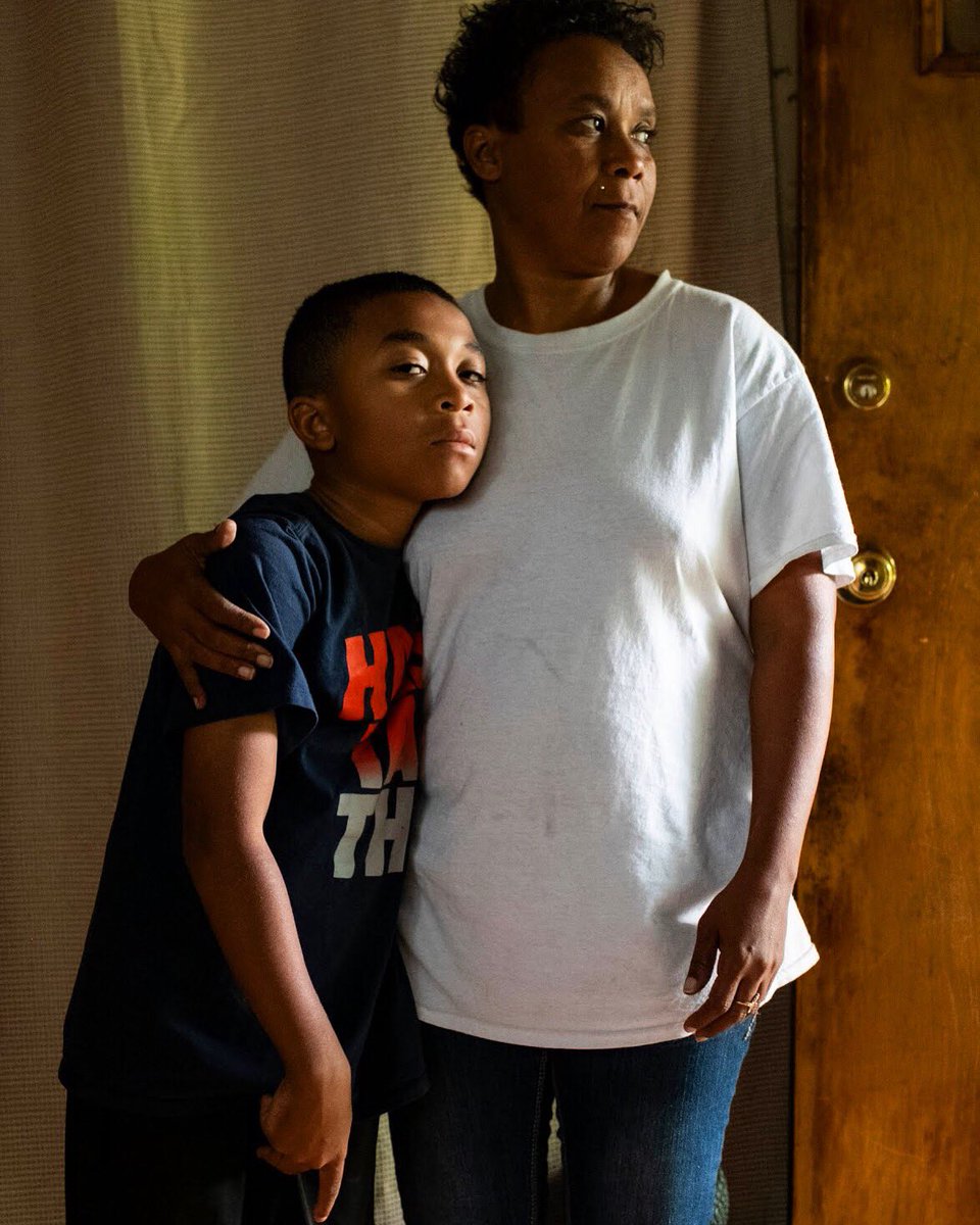 ThePoisonedCity's tweet photo. #Flint’s Children Suffer in Class After Years of Drinking the Lead Poisoned Water. “You can’t keep suspending him because soon, you’re going to have to suspend the whole school system.” #cleanwater #healthcare #leadwater #publichealth #thepoisonedcity #flintmichigan  #documentary https://t.co/MNOGyoTrHb