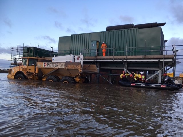 Earlier on today we were refuelling our pumps at Bentley Ings Pumping Station so that we can continue with our ongoing response to the current incident in South Yorkshire #flooding #southyorkshirefloods