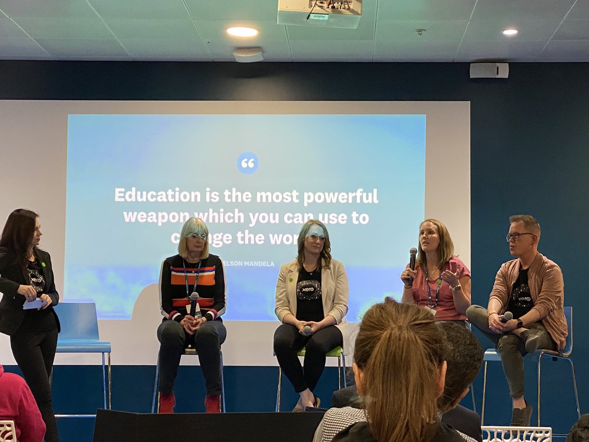 LimePaula's tweet photo. @LucyButtersFF nailing her slot on the #DayXero panel moderated by @vikkibean - great to see @AshTag_86 back in the UK & @pkfFrancisClark from the #SouthWest too
#BeautifulLearning https://t.co/BUJsvhodNl