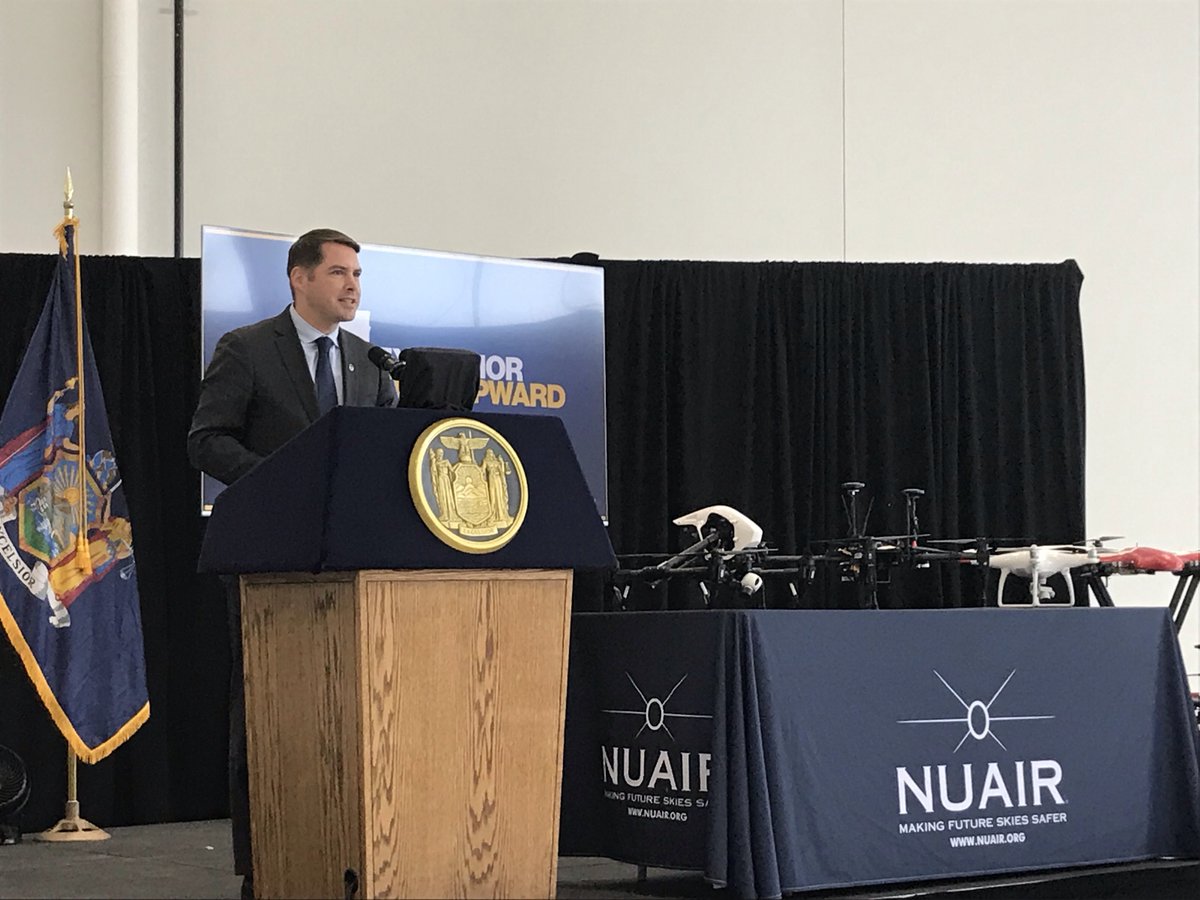 Syracuse1848's tweet photo. NEXT TAKEOFF FOR THE SYRACUSE SURGE #Syracuse and Central New York’s leadership in drone technology is growing. @NYGovCuomo visited Syracuse today to announce the expansion of @thetechgarden In @downtownSYR. Mayor Walsh asked the crowd, “Are we surging?!” #ForAll https://t.co/smhwctm4LI