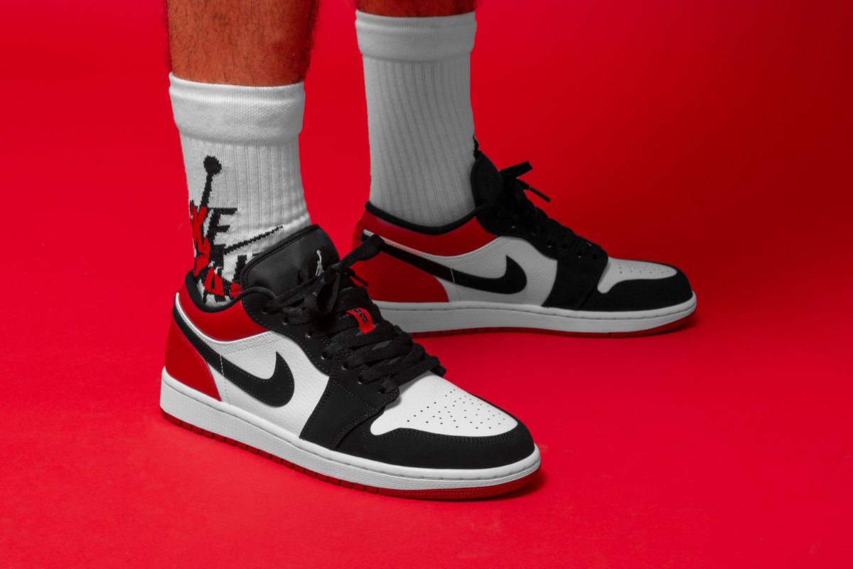 jordan 1 low black toe canada