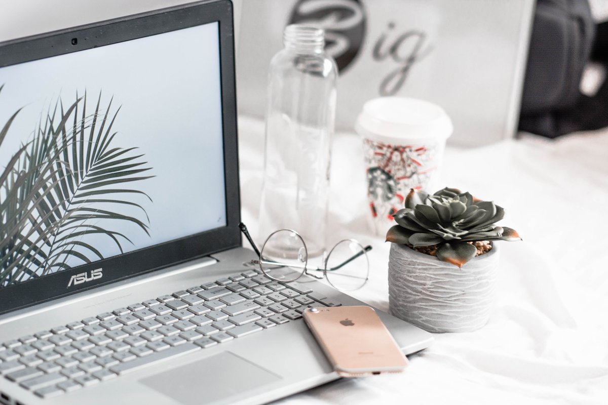 OnLumina's tweet photo. Running your own business is no easy task, and your to-do-list is guaranteed to never end. This said, you shouldn't use this as an excuse to take short cuts when it comes to having online visibility.

Read more: https://t.co/AY8bk0L3Kl

#Lumina #WebDesign https://t.co/FD4E5MmRN4